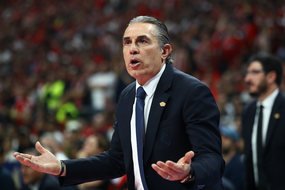 Σκαριόλο: Αδικηθήκαμε στον τελικό της Euroleague με τον Ολυμπιακό και το παρακολούθησε όλη η Ευρώπη
