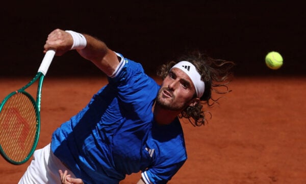Στέφανος Τσιτσιπάς στον δεύτερο γύρο του Roland Garros: Αποχώρησε ο Μουλέρ
