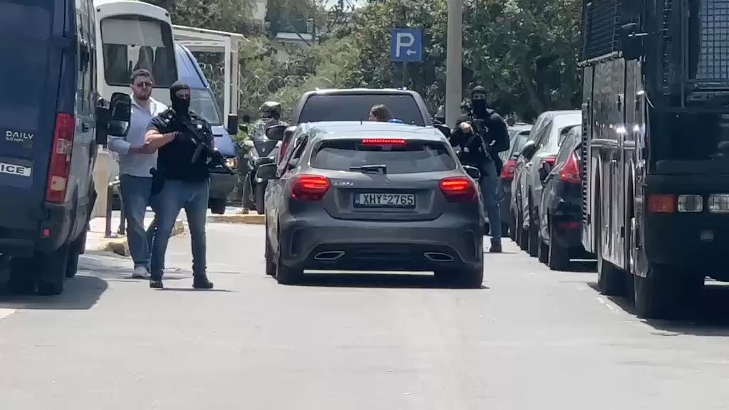 Στον εισαγγελέα οι συλληφθέντες για την εκτέλεση του Μοσχούρη στο Χαλάνδρι