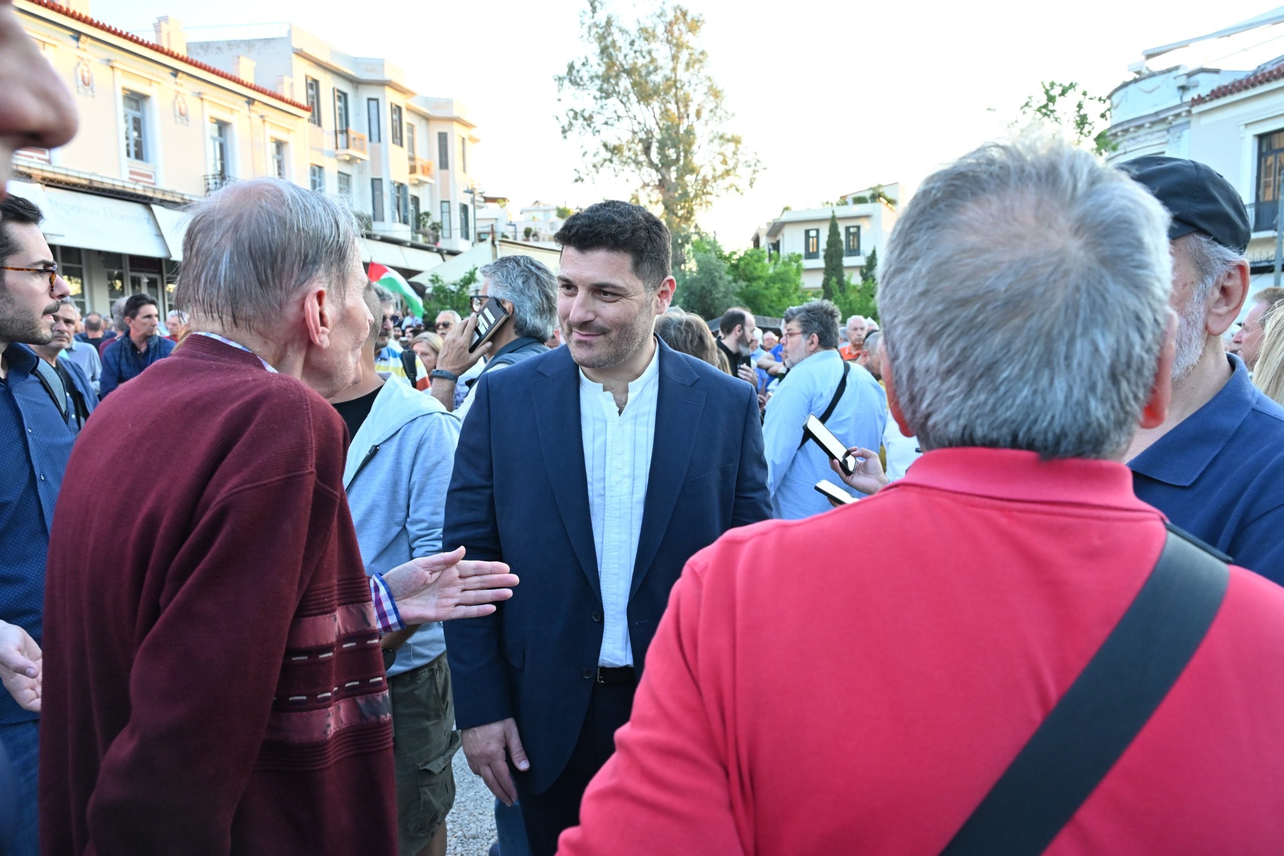 Η «ΕΛΑΣ – Ελληνική Αριστερή Συμπαράταξη» του Αλέξη Τσίπρα: Η ιδρυτική ανακοίνωση, οι 7 υποσχέσεις και το βίντεο με μουσική Κραουνάκη – Όλα όσα συνέβησαν στο Θησείο 22 Τεμπονέρας