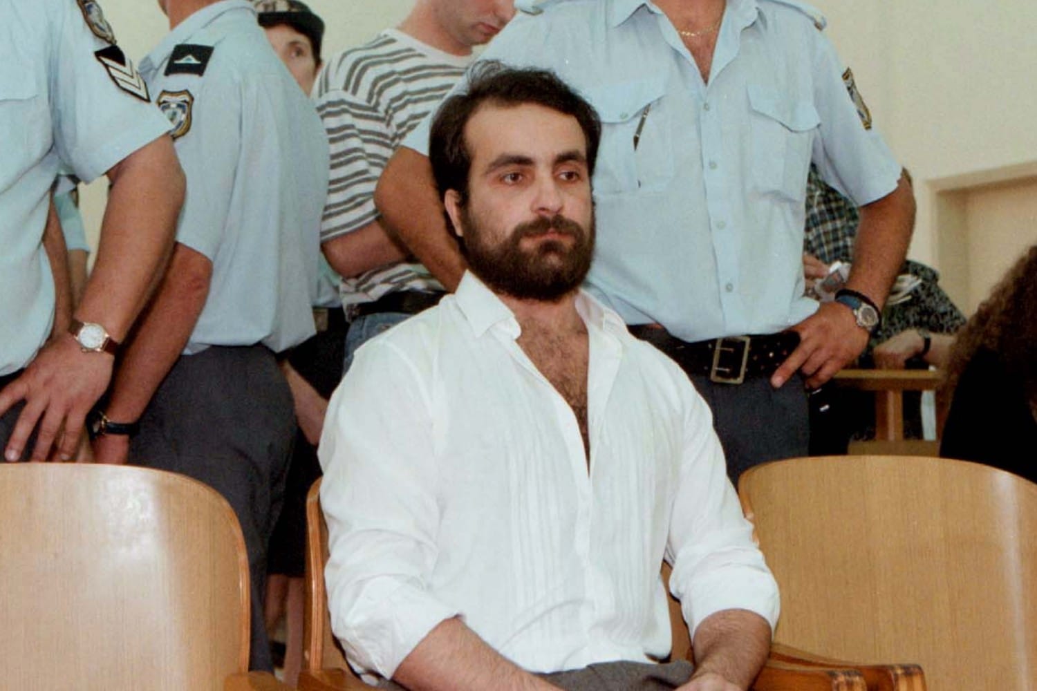 Θ.Σεχίδης: Ο «σφαγέας της Θάσου» που εξόντωσε και διαμέλισε την οικογένειά του – Κατέψυξε τους εγκεφάλους τους!