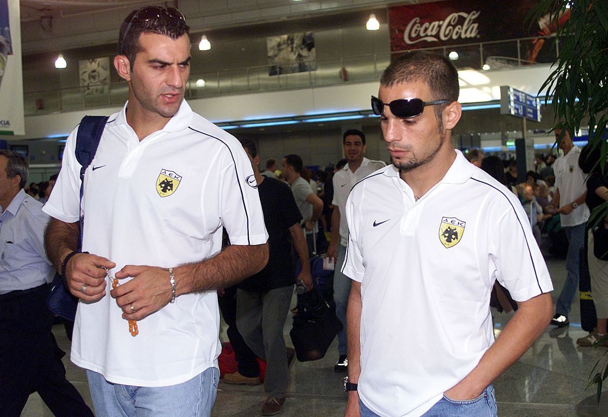 Δέλλας & Νικολαΐδης: Οι θρύλοι του Euro 2004 που μοιράστηκαν την ίδια τραγωδία – Ο καρκίνος «πήρε» τις συζύγους τους με λίγους μήνες διαφορά 7 Ντέμης Νικολαΐδης, Τραϊανός Δέλλας