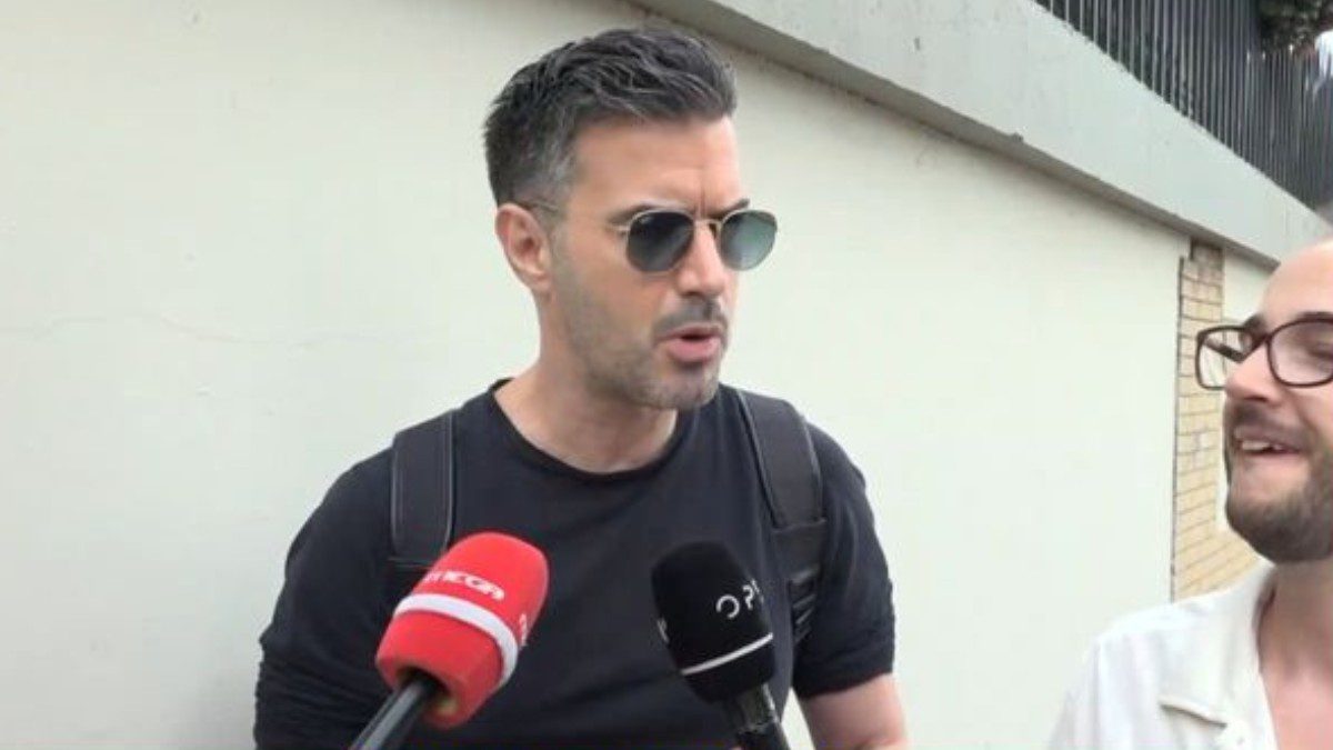Τσιμιτσέλης: Έξαλλος στην κάμερα με τον Ουγγαρέζο – Η αντίδραση για Ρέβη, Κουρδή και ΣΚΑΪ