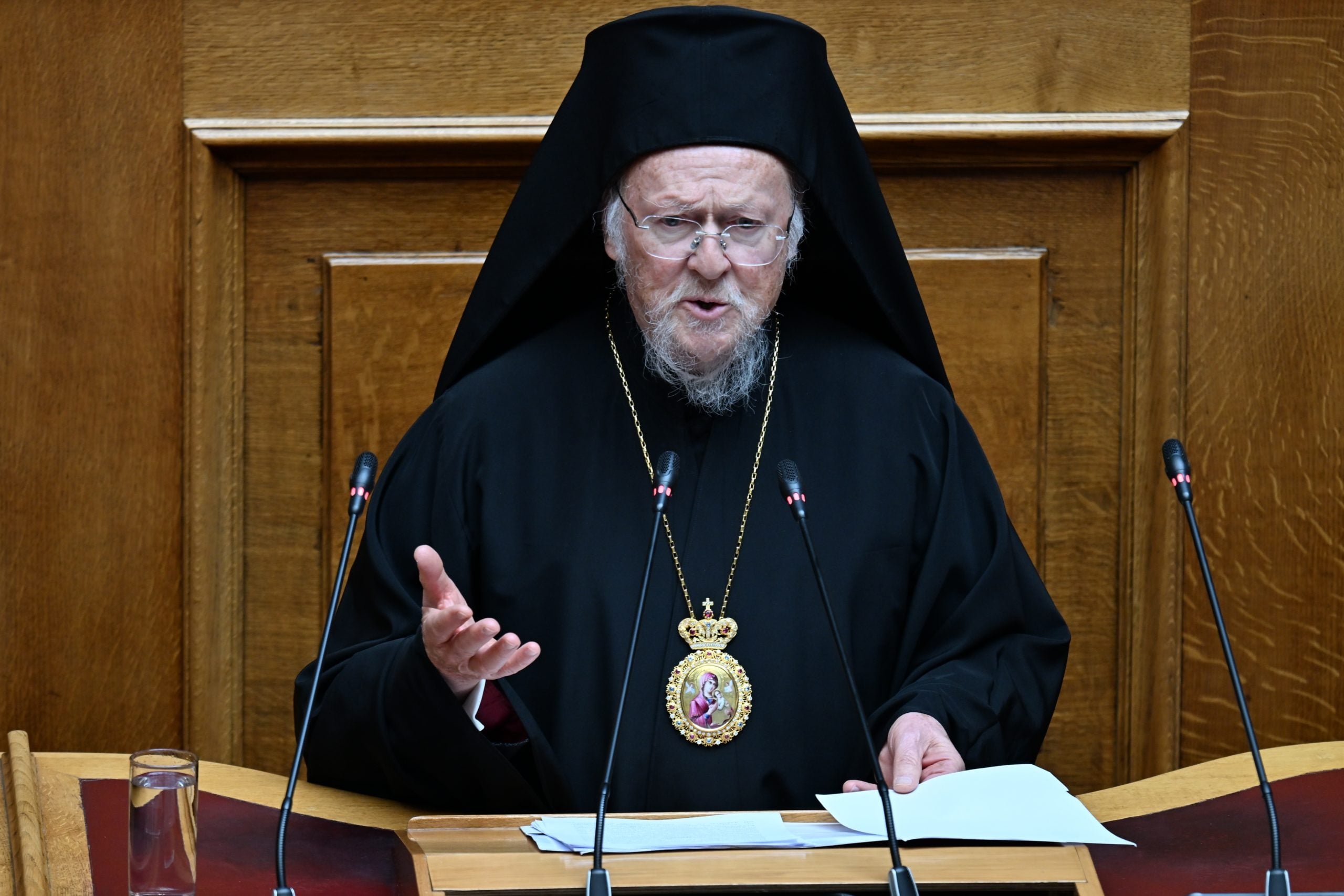 Ο Πατριάρχης Βαρθολομαίος στο επίκεντρο τουρκικών ΜΜΕ – «Αντίθετος στην ειρήνη» υποστηρίζει ο αρχισυντάκτης της «Αϊντινλίκ»