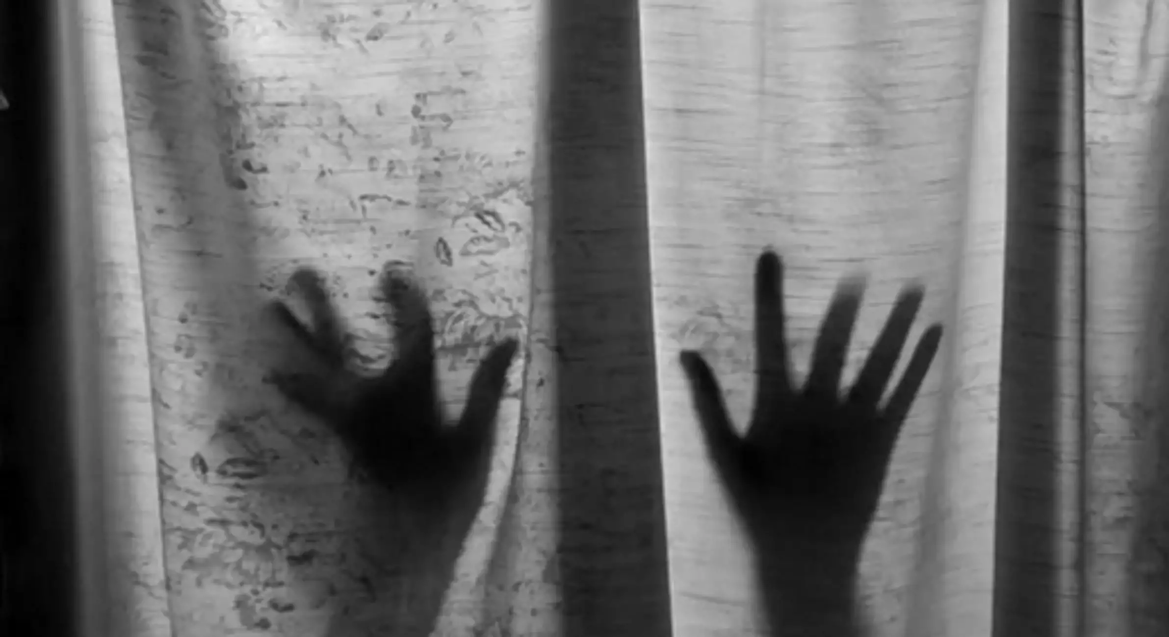 «Μητριά από την κόλαση»: Επέτρεψε στην 14χρονη κόρη της να φτάσει τα 15 κιλά – Την κρατούσε κλειδωμένη στο δωμάτιο