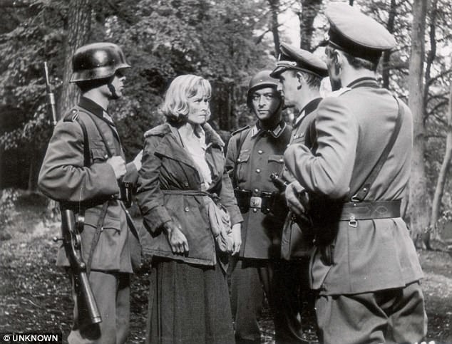 Violette Szabo: Η συναρπαστική ζωή της Βρετανίδας κατασκόπου (φωτό, βίντεο) 8 Violette Szabo: Η συναρπαστική ζωή της Βρετανίδας κατασκόπου (φωτό, βίντεο)