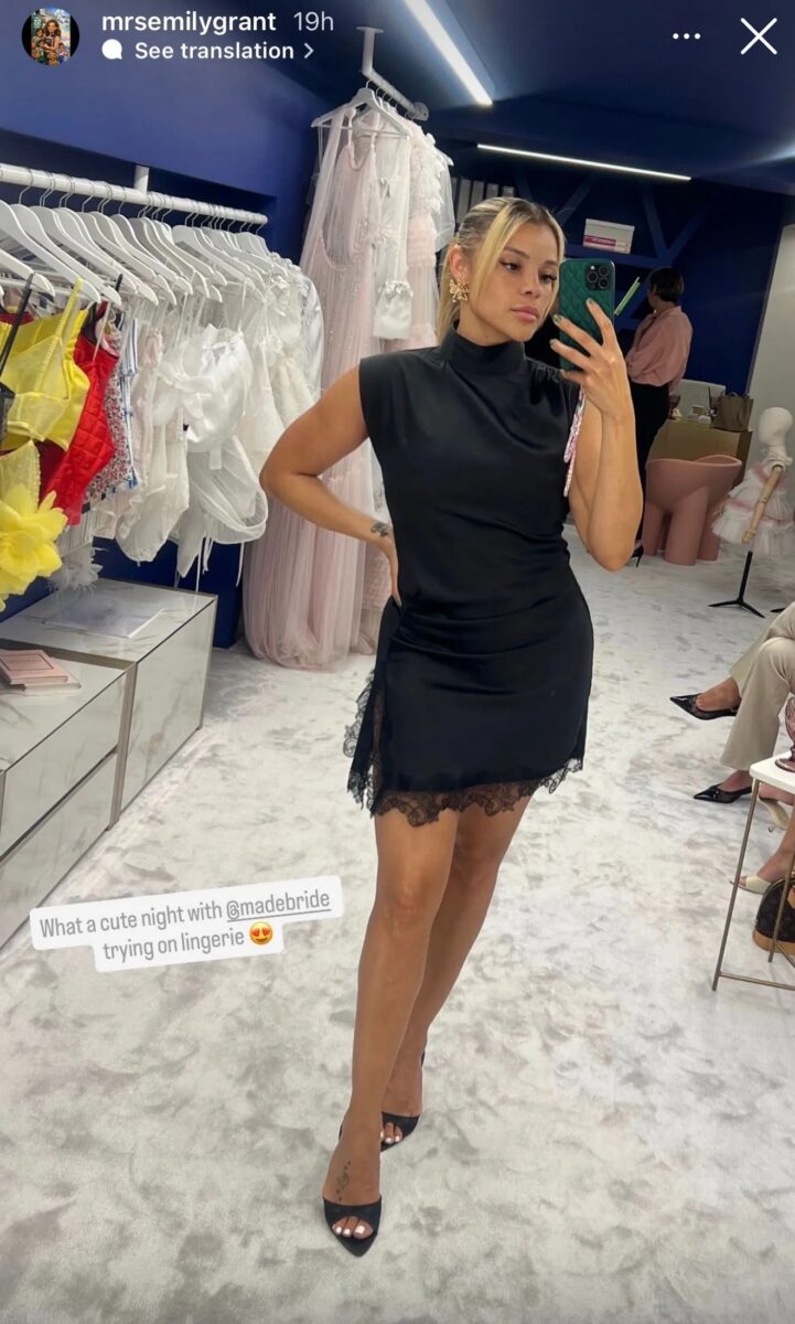 Οι WAGs Ολυμπιακού και Παναθηναϊκού σε νυφική επίδειξη μόδας