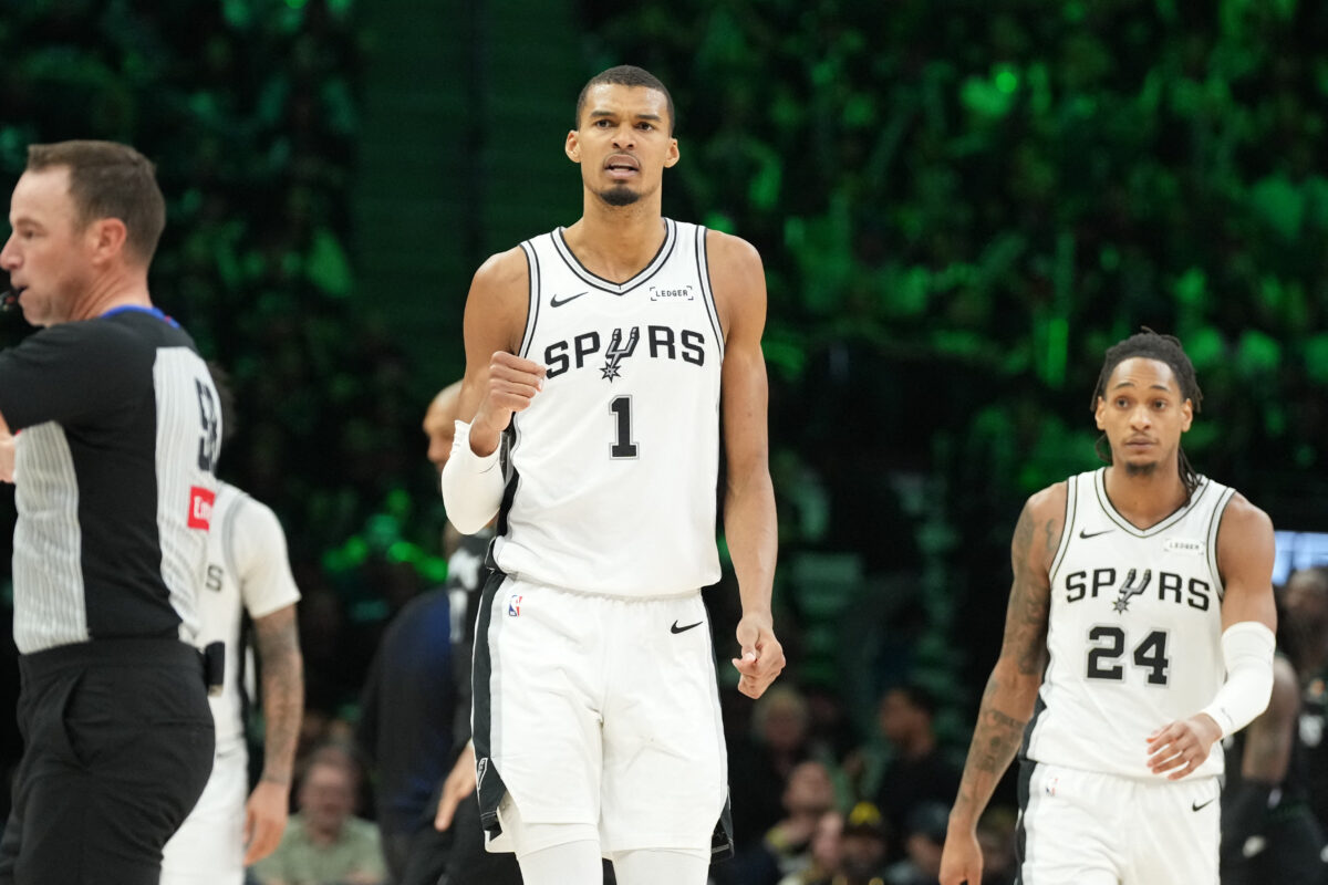 Πλέι οφ NBA: Στους τελικούς Δύσης οι Σαν Αντόνιο Σπερς, ισοφάρισαν σε 3-3 οι Ντιτρόιτ Πίστονς στην Ανατολή