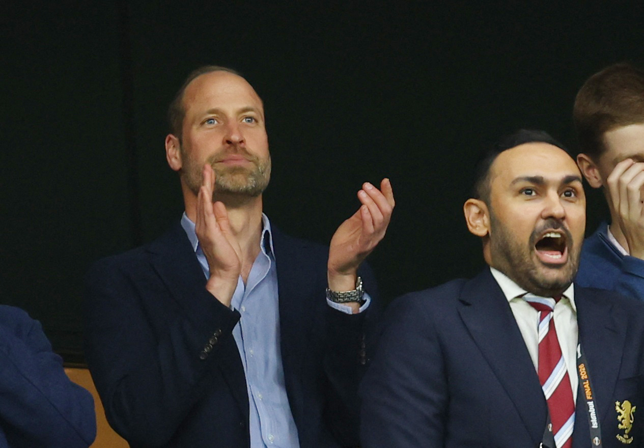 Ο πρίγκιπας Γουίλιαμ στον τελικό του Europa League: Οι αντιδράσεις του στον ιστορικό αγώνα της Άστον Βίλα 4 Ο πρίγκιπας Γουίλιαμ στον τελικό του Europa League: Οι αντιδράσεις του στον ιστορικό αγώνα της Άστον Βίλα