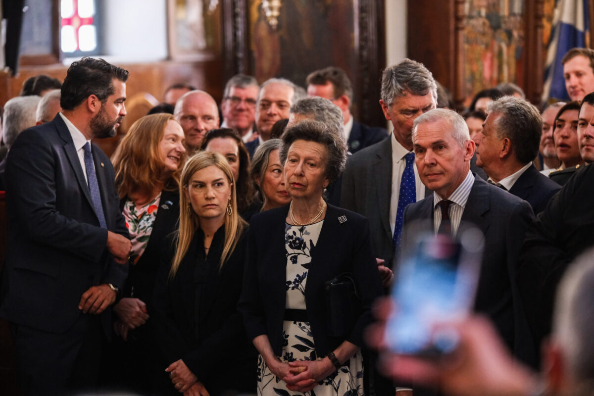Η πριγκίπισσα Άννα στα Χανιά για τον εορτασμό της 85ης επετείου της Μάχης της Κρήτης