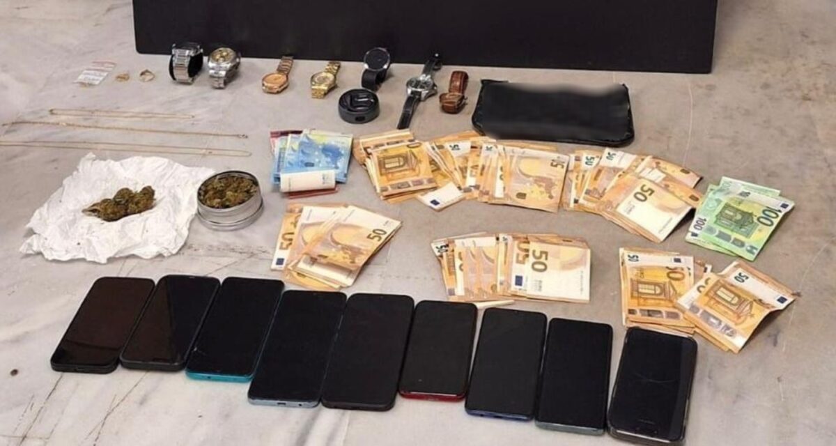 Σύλληψη σπείρας τηλεφωνικών απατεώνων στα Χανιά: 3 άτομα κρατούνται, 62.000 ευρώ η λεία τους