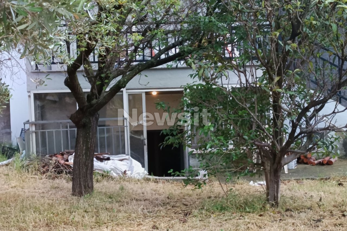 Θεσσαλονίκη: Απολογείται ο 30χρονος για τη δολοφονία του πατέρα του – Ο καυγάς που οδήγησε το έγκλημα και τα ναρκωτικά 4 Το υπόγειο που βρέθηκε νεκρός ο πατέρας