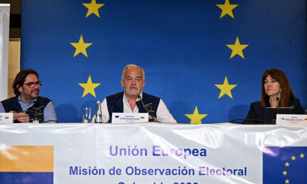 ΕΕ: Δεν διαπίστωσε παρατυπίες στον δεύτερο γύρο των προεδρικών εκλογών στην Κολομβία