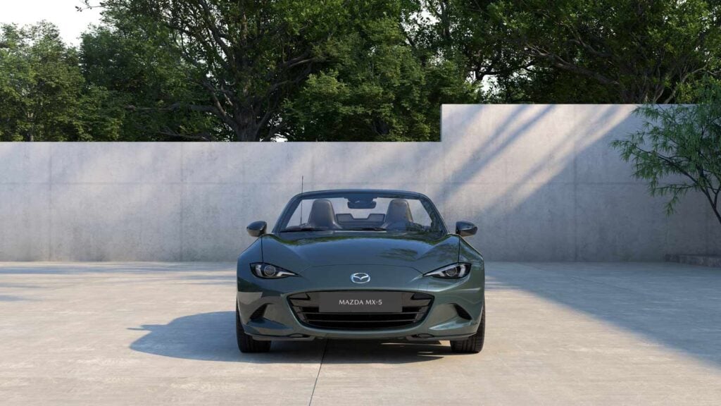 2027 Mazda MX-5 Zinc Green Πράσινο