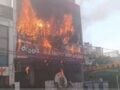 Τραγωδία στην Ινδία: Τουλάχιστον 14 νεκροί από φωτιά σε εμπορικό κτίριο στο Λουκνάου – BINTEO