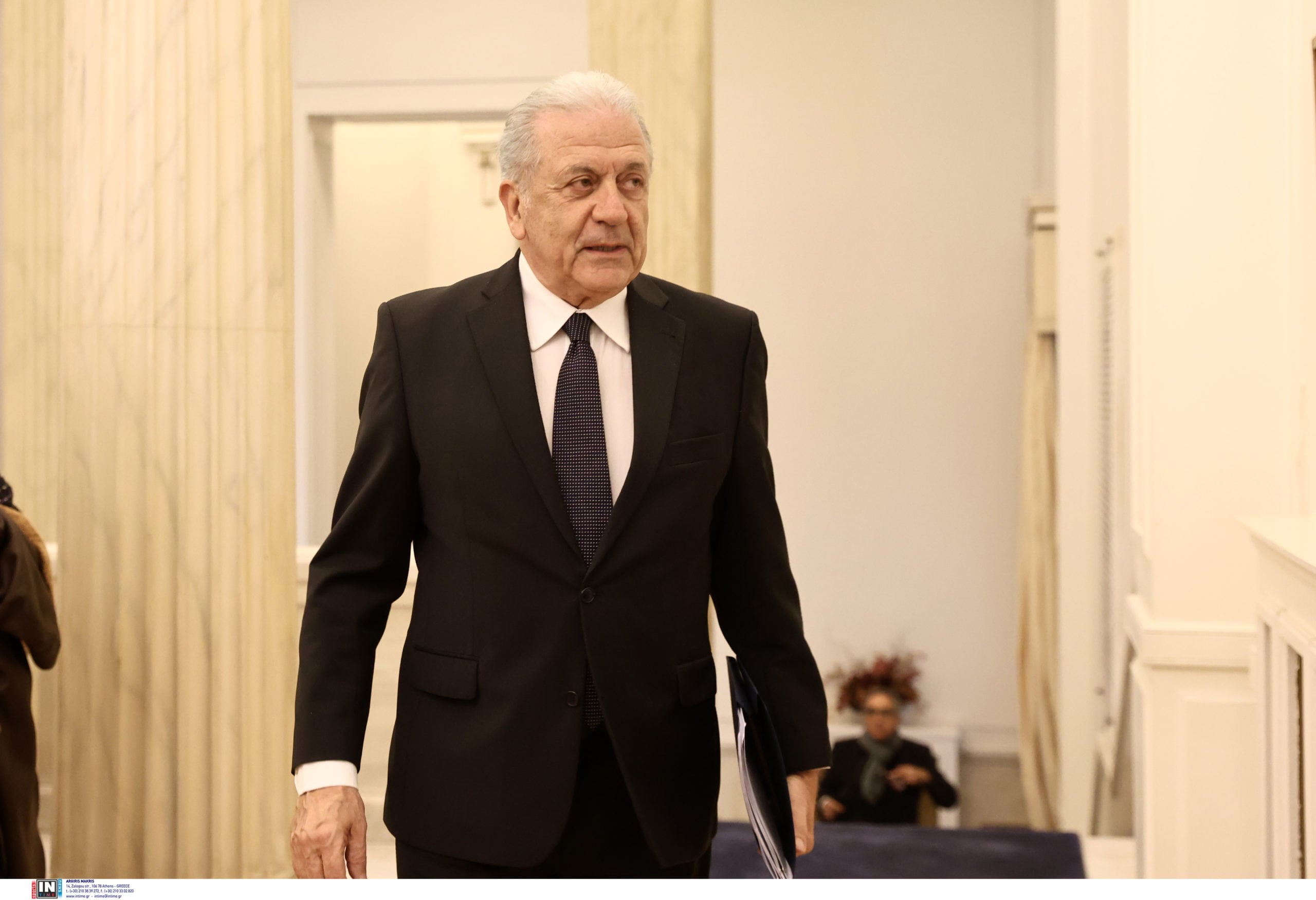 Qatar Gate: Η βελγική Δικαιοσύνη εξέδωσε ένταλμα σύλληψης για τον Αβραμόπουλο