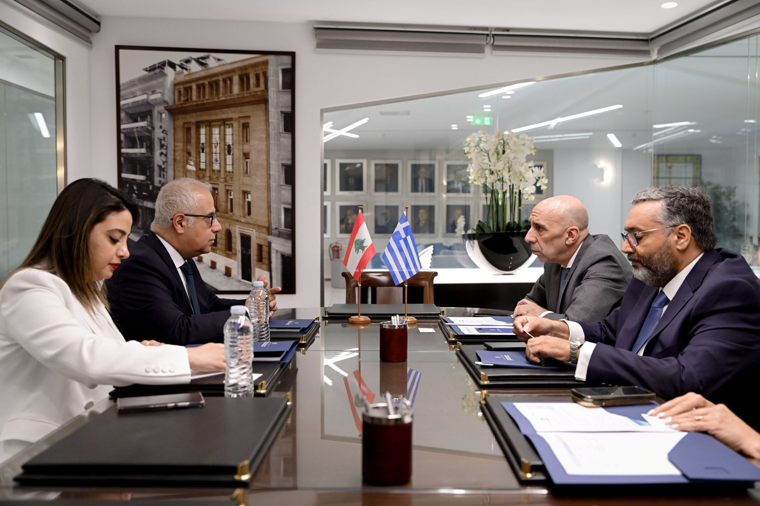 Μπρατάκος: Ελλάδα και Λίβανος μπορούν να ενισχύσουν τους οικονομικούς δεσμούς τους σε τομείς κοινού ενδιαφέροντος 8 Μπρατάκος: Ελλάδα και Λίβανος μπορούν να ενισχύσουν τους οικονομικούς δεσμούς τους σε τομείς κοινού ενδιαφέροντος