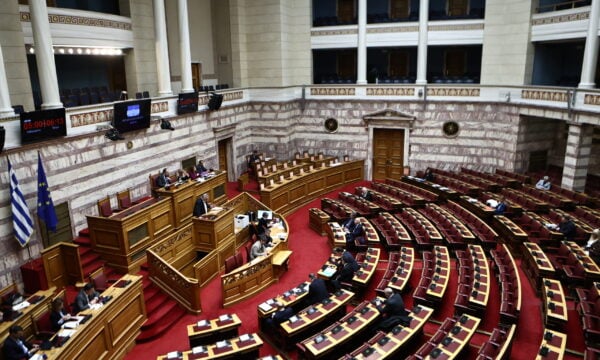 Τροπολογία για τα δάνεια του νόμου Κατσέλη κατατίθεται σήμερα: Τι θα περιλαμβάνει – Πιερρακάκης: «Στόχος μας να δίνουμε ανάσα στους πολίτες»