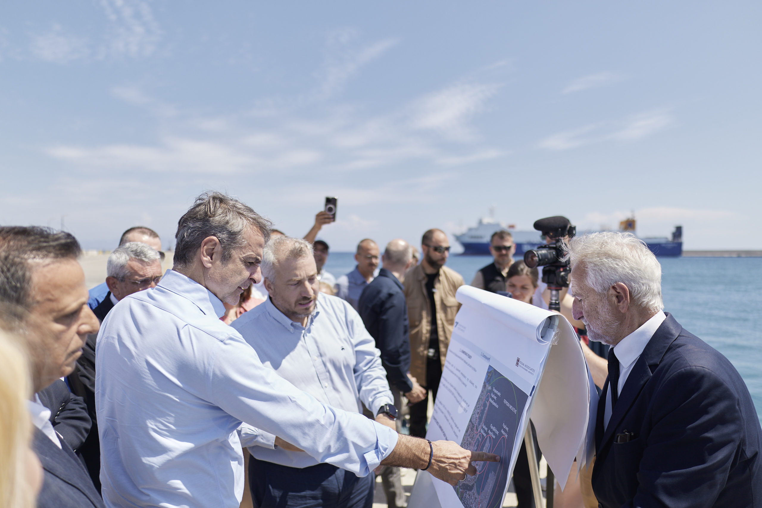 Κυριάκος Μητσοτάκης: Νέο νοσοκομείο στην Κω και αναβάθμιση του λιμανιού της Ρόδου 10 ΠΕΡΙΟΔΕΙΑ ΤΟΥ ΠΡΩΘΠΟΥΡΓΟΥ ΚΥΡΙΑΚΟΥ ΜΗΤΣΟΤΑΚΗ ΣΤΗ ΡΟΔΟ
