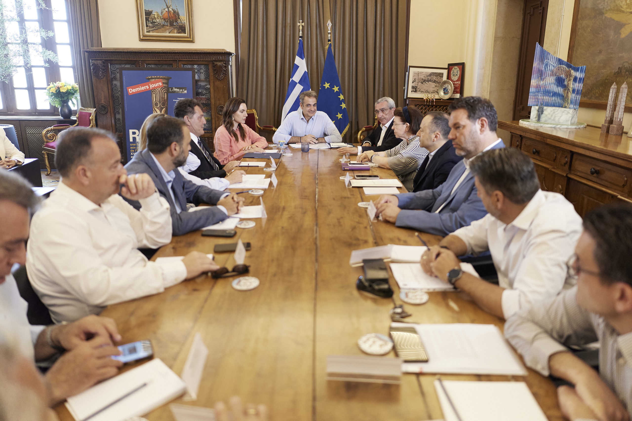 Κυριάκος Μητσοτάκης: Νέο νοσοκομείο στην Κω και αναβάθμιση του λιμανιού της Ρόδου 9 ΠΕΡΙΟΔΕΙΑ ΤΟΥ ΠΡΩΘΠΟΥΡΓΟΥ ΚΥΡΙΑΚΟΥ ΜΗΤΣΟΤΑΚΗ ΣΤΗ ΡΟΔΟ