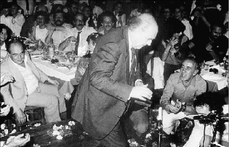 Ανδρέας Παπανδρέου: 30 χρόνια από τον θάνατο – Επετειακή εκδήλωση του ΠΑΣΟΚ αύριο στο Καλέντζι 55 Ανδρέας Παπανδρέου: 30 χρόνια από τον θάνατο – Επετειακή εκδήλωση του ΠΑΣΟΚ αύριο στο Καλέντζι