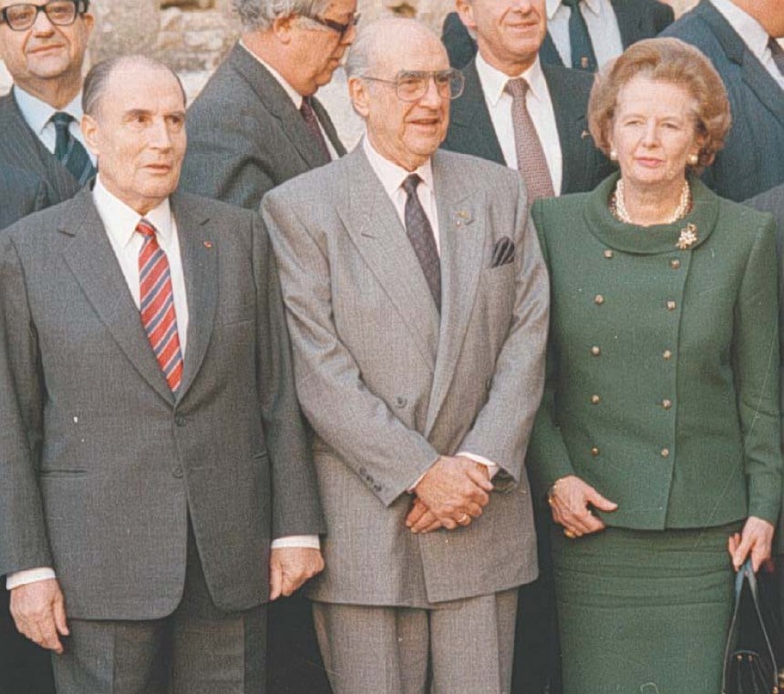 Ανδρέας Παπανδρέου: 30 χρόνια από τον θάνατο – Επετειακή εκδήλωση του ΠΑΣΟΚ αύριο στο Καλέντζι 76 Ανδρέας Παπανδρέου: 30 χρόνια από τον θάνατο – Επετειακή εκδήλωση του ΠΑΣΟΚ αύριο στο Καλέντζι
