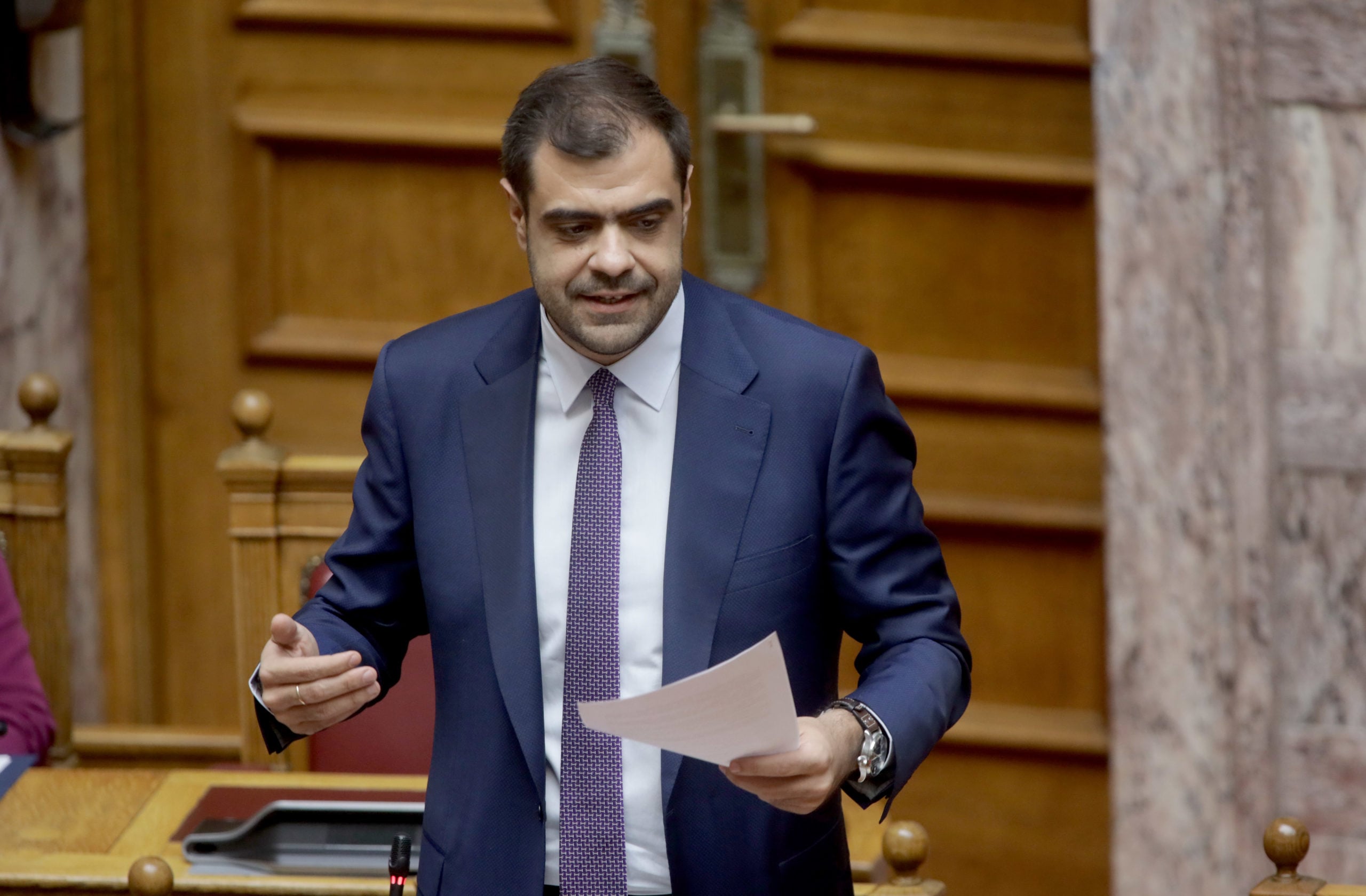 Μαρινάκης για τη νέα ρύθμιση: «Μία δίκαιη διάταξη για όσους πλήρωναν τη δόση τους με το υστέρημά τους» – Τι απάντησε για τον Δημήτρη Αβραμόπουλο