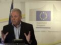 Κυβέρνηση και Δημήτρης Αβραμόπουλος: Μαρινάκης για το ένταλμα, η διαδικασία είναι απολύτως προβλεπόμενη