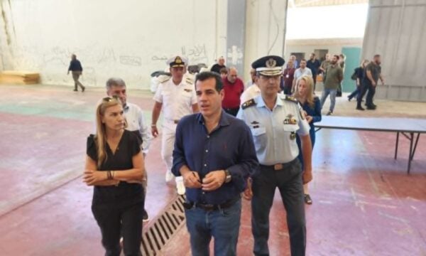 Θάνος Πλεύρης: Σύντομα οι ανακοινώσεις για προσωρινή δομή μεταναστών στο Ηράκλειο από τα Χανιά