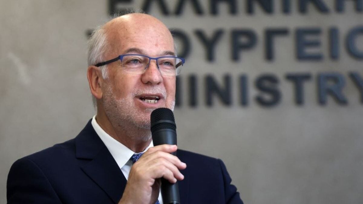 Φλωρίδης: Η κυβέρνηση δεν έχει καμία εμπλοκή στη θητεία των δικαστών και των εισαγγελέων 1 Φλωρίδης: Η κυβέρνηση δεν έχει καμία εμπλοκή στη θητεία των δικαστών και των εισαγγελέων