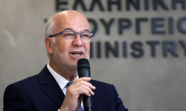 Φλωρίδης: Η κυβέρνηση δεν έχει καμία εμπλοκή στη θητεία των δικαστών και των εισαγγελέων