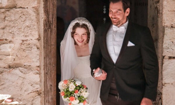 Grand Hotel: Η Σοφία συλλαμβάνεται και η Αλίκη καταρρέει πριν από το γάμο της