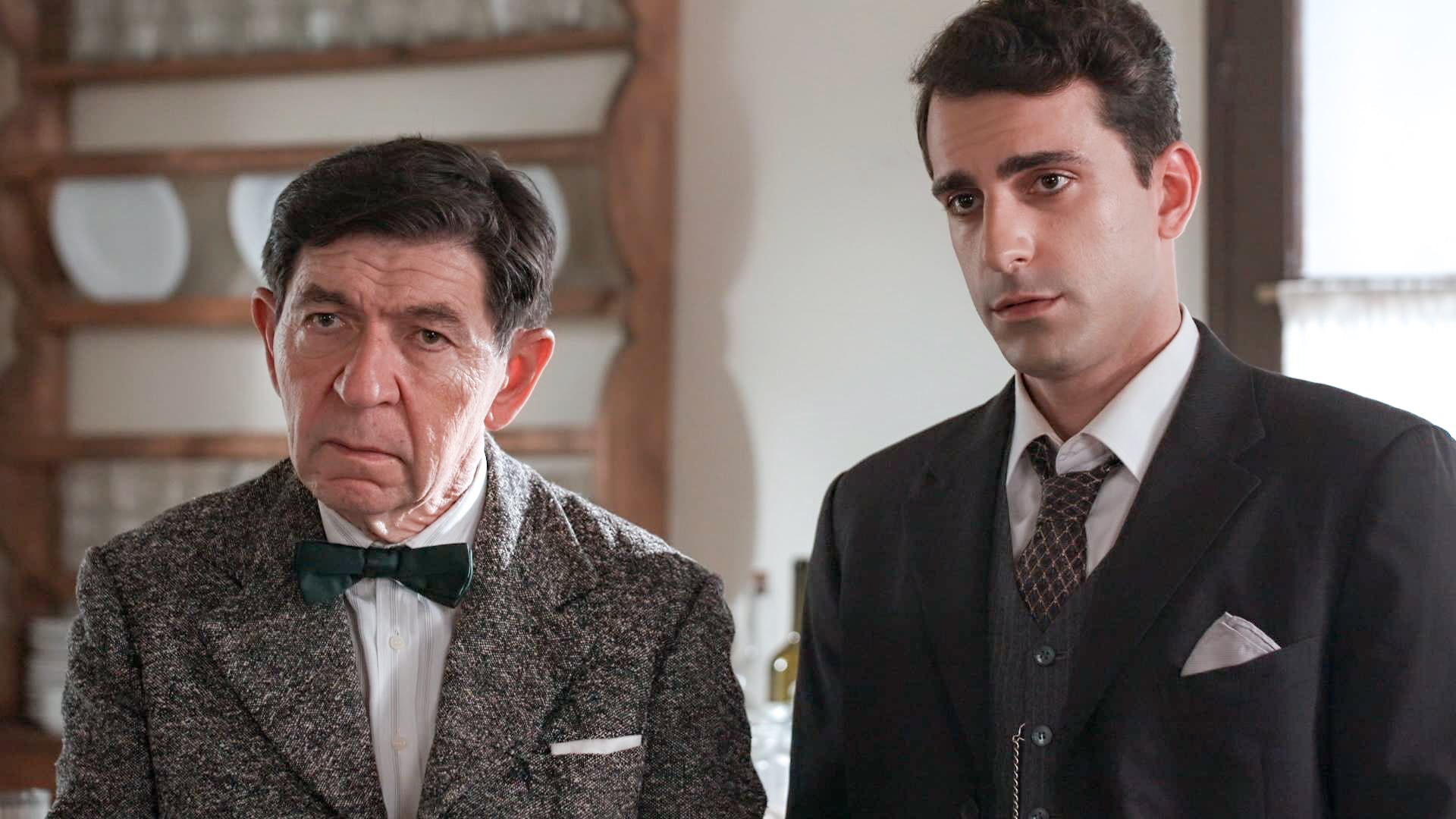 Grand Hotel: Η Κυβέλη συγκρούεται έντονα με τον Ρήγα – Τι θα δούμε στα επόμενα επεισόδια 9 Grand Hotel: Η Κυβέλη συγκρούεται έντονα με τον Ρήγα – Τι θα δούμε στα επόμενα επεισόδια