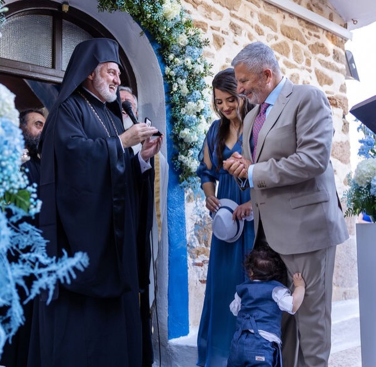 Γιώργος Πατούλης – Νάνσυ Κοιλού: Φωτογραφικό άλμπουμ από τη βάφτιση του γιου τους 17 Ο Γιώργος Πατούλης και η Νάνσυ Κοιλού βάφτισαν τον γιο τους