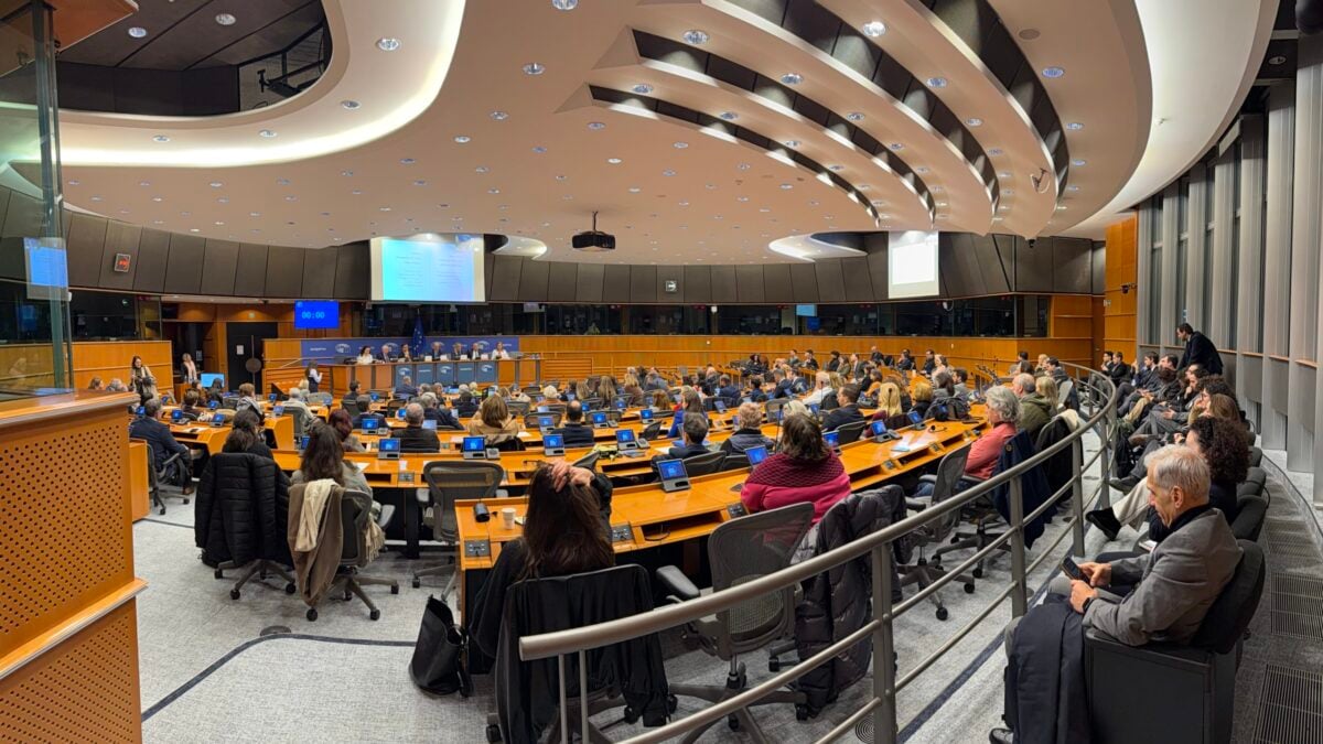 Ευρωπαϊκό Κοινοβούλιο: Συμφωνία ΕΕ–ΗΠΑ για τη νομοθεσία των δασμών 1 Ευρωπαϊκό Κοινοβούλιο: Συμφωνία ΕΕ–ΗΠΑ για τη νομοθεσία των δασμών