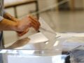 Δημοσκόπηση Alco: Σχεδόν ένας στους δύο πολίτες δεν θα πάει φέτος διακοπές λόγω κόστους διαμονής και εισιτηρίων