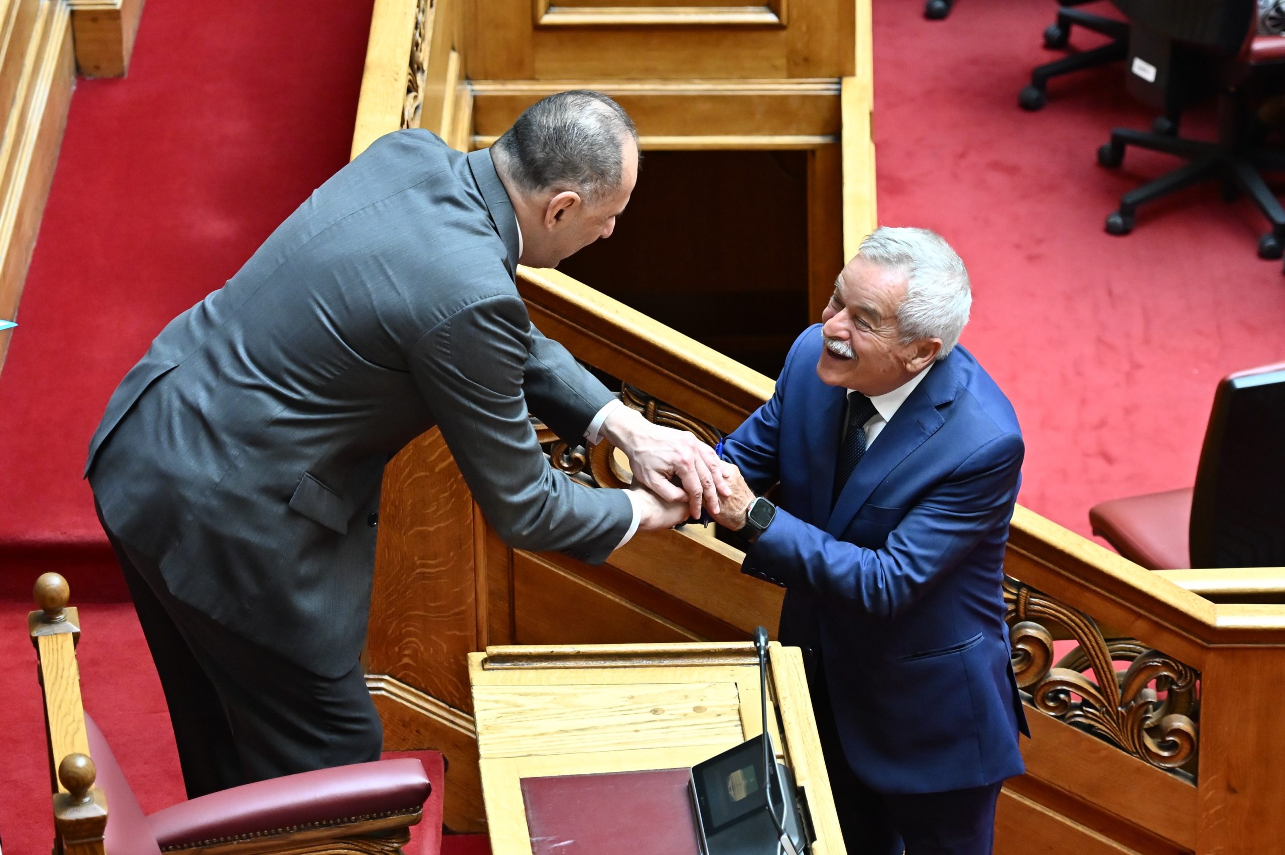 Κωνσταντίνος Κόλλιας: Ανέλαβε καθήκοντα βουλευτή στη θέση του Νίκου Ταγαρά