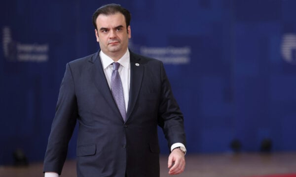 Πιερρακάκης στο L’Espresso: Η Ευρώπη πρέπει να επενδύσει περισσότερο στον εαυτό της – Οι αποταμιεύσεις μπορούν να χρηματοδοτήσουν το μέλλον της
