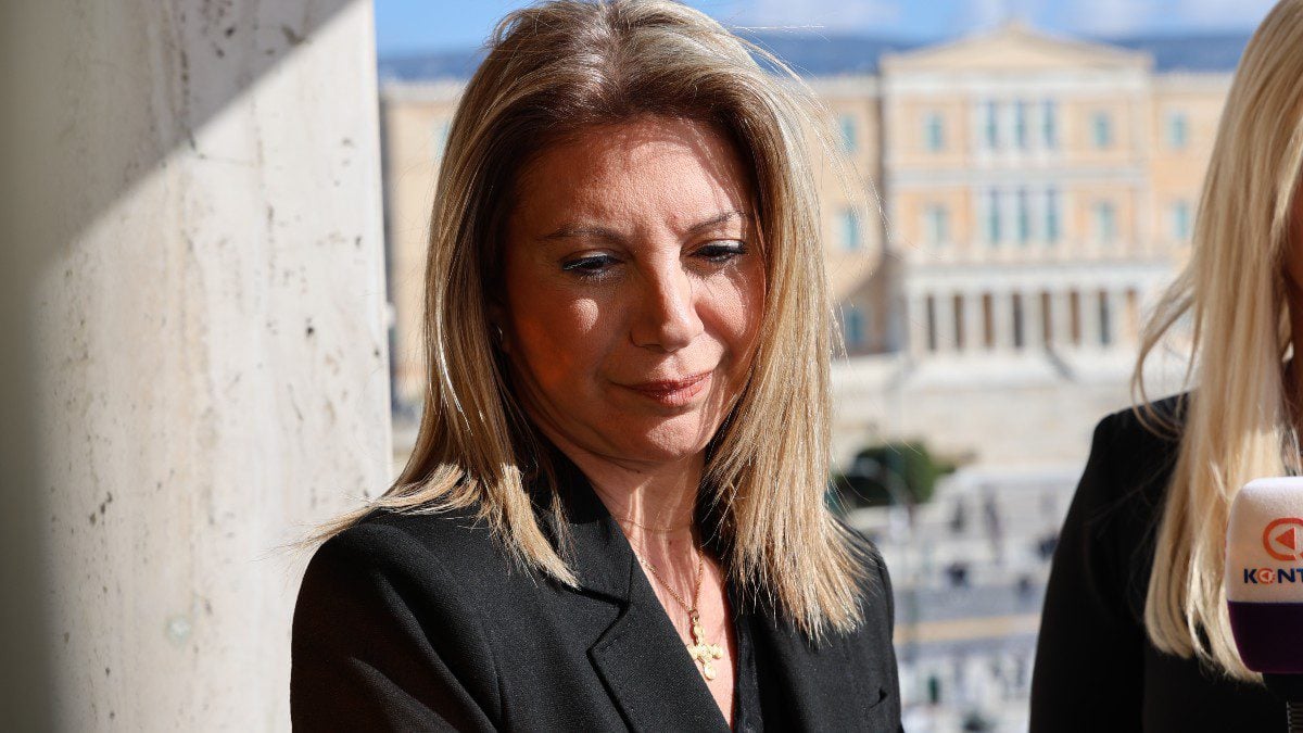 Μαρία Καρυστιανού: Πρώτη αντίδραση μετά τις αποχωρήσεις από την «Ελπίδα για τη Δημοκρατία»