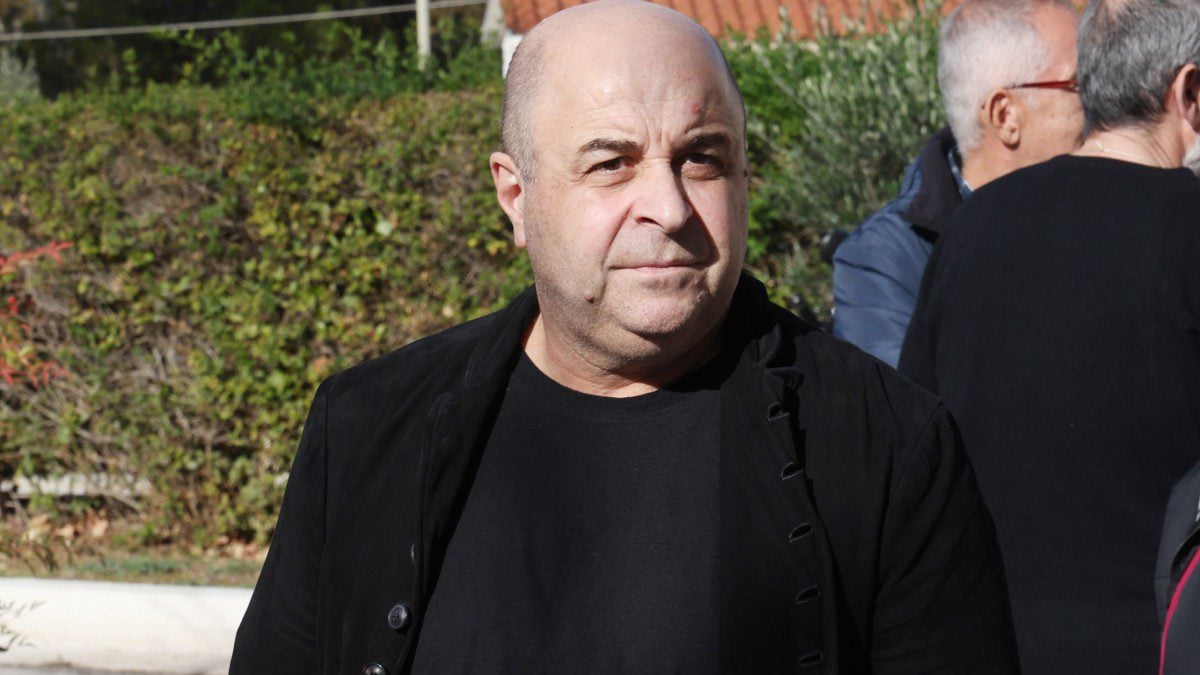Μάρκος Σεφερλής: Ένοχος και σε δεύτερο βαθμό ο κουμπάρος του για υπεξαίρεση – Η ποινή που του επιβλήθηκε