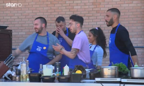 MasterChef: Συγκίνηση και κλάματα στην τελευταία ομαδική δοκιμασία – «Αυτοχειροκροτηθείτε και αγκαλιαστείτε»