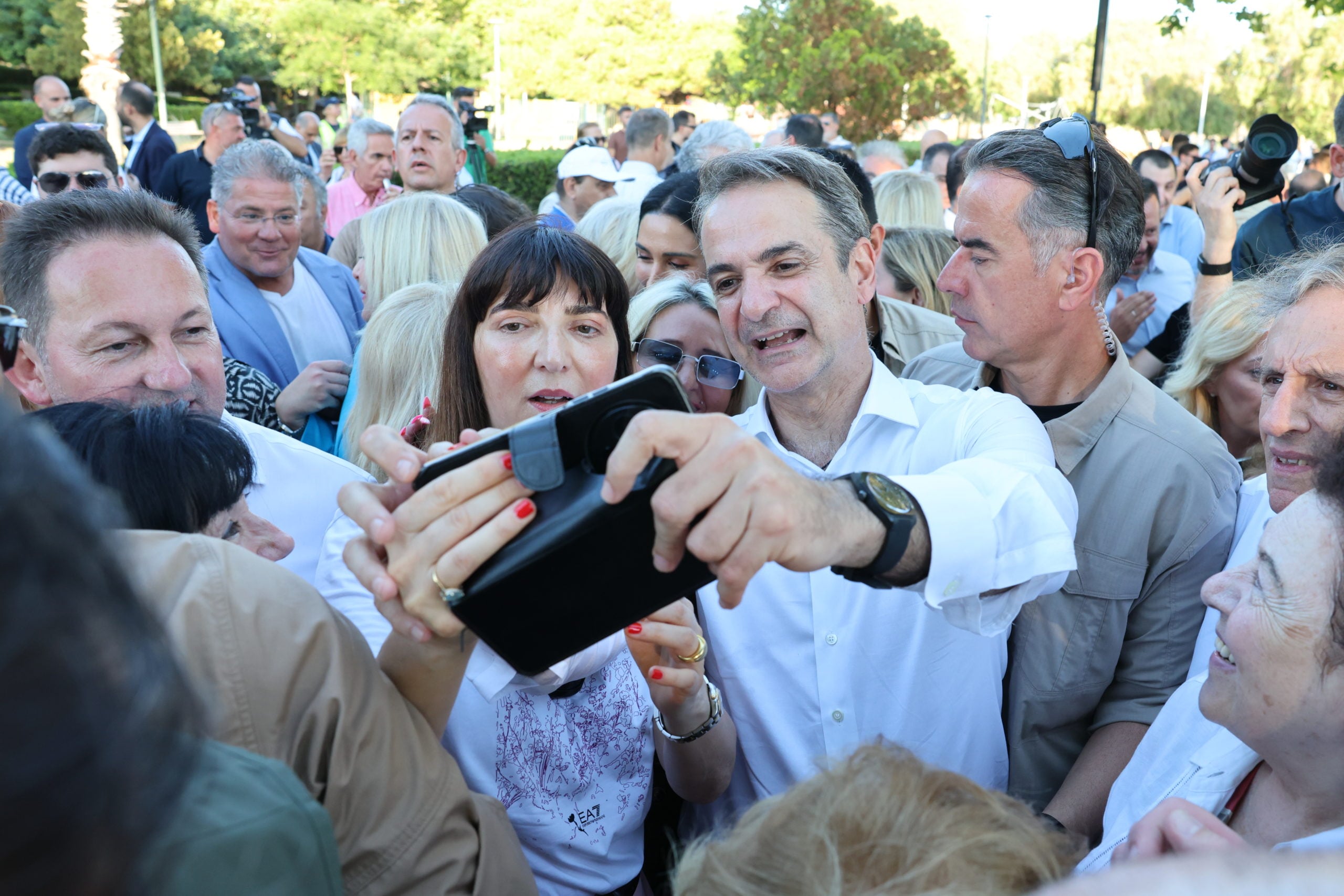 Κυριάκος Μητσοτάκης, Βάρη, Βούλα, Βουλιαγμένη