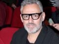 Νίκος Συρίγος για τις γυναικοκτονίες: «Ο κόσμος δεν αλλάζει με προσευχές και “Θεός σχωρέστη”…»