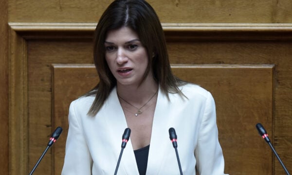 Νοτοπούλου: Ανυπόστατοι οι ισχυρισμοί ότι ζήτησα να συμπεριληφθεί το όνομά μου σε δημοσκόπηση για το ΠΑΣΟΚ