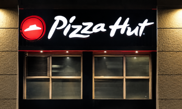 Pizza Hut: Πωλείται έναντι 2,7 δισ. δολαρίων
