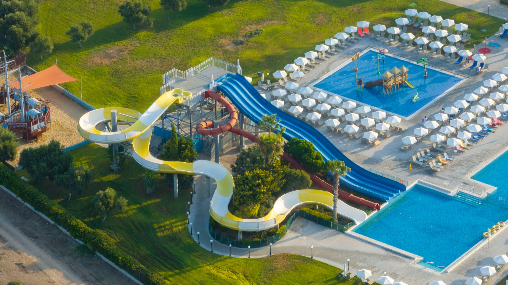 Louis Hotels: Δύο ξενοδοχεία στα Best of the Best της Ευρώπης