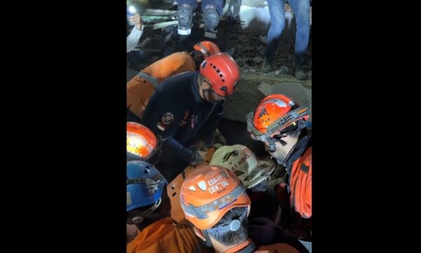 Βενεζουέλα: Πώς σώθηκε ο 21χρονος Άαρον ύστερα από 106 ώρες, η μάχη των διασωστών