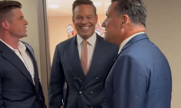 Άδωνις Γεωργιάδης: Το backstage βίντεο από τη συζήτηση με τον Κασσελάκη – Η συνάντηση με τον Τάιλερ Μακμπέθ και τη.. Φάρλι