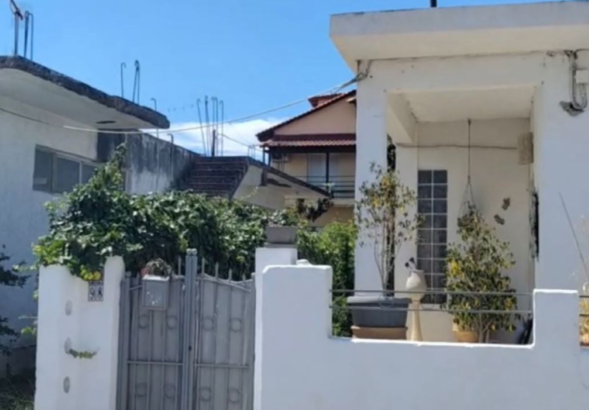 Αίγιο: Οι απαντήσεις από τα εγκληματολογικά ρίχνουν φως στη διπλή δολοφονία – Τελευταίο αντίο σήμερα σε μητέρα και γιο