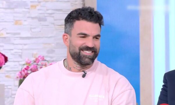 Δημήτρης Αλεξάνδρου: Η «ανησυχία» για τον γιο του, Πάρη – «Έχω παιδί και σκέφτομαι περίεργα και δύσκολα»